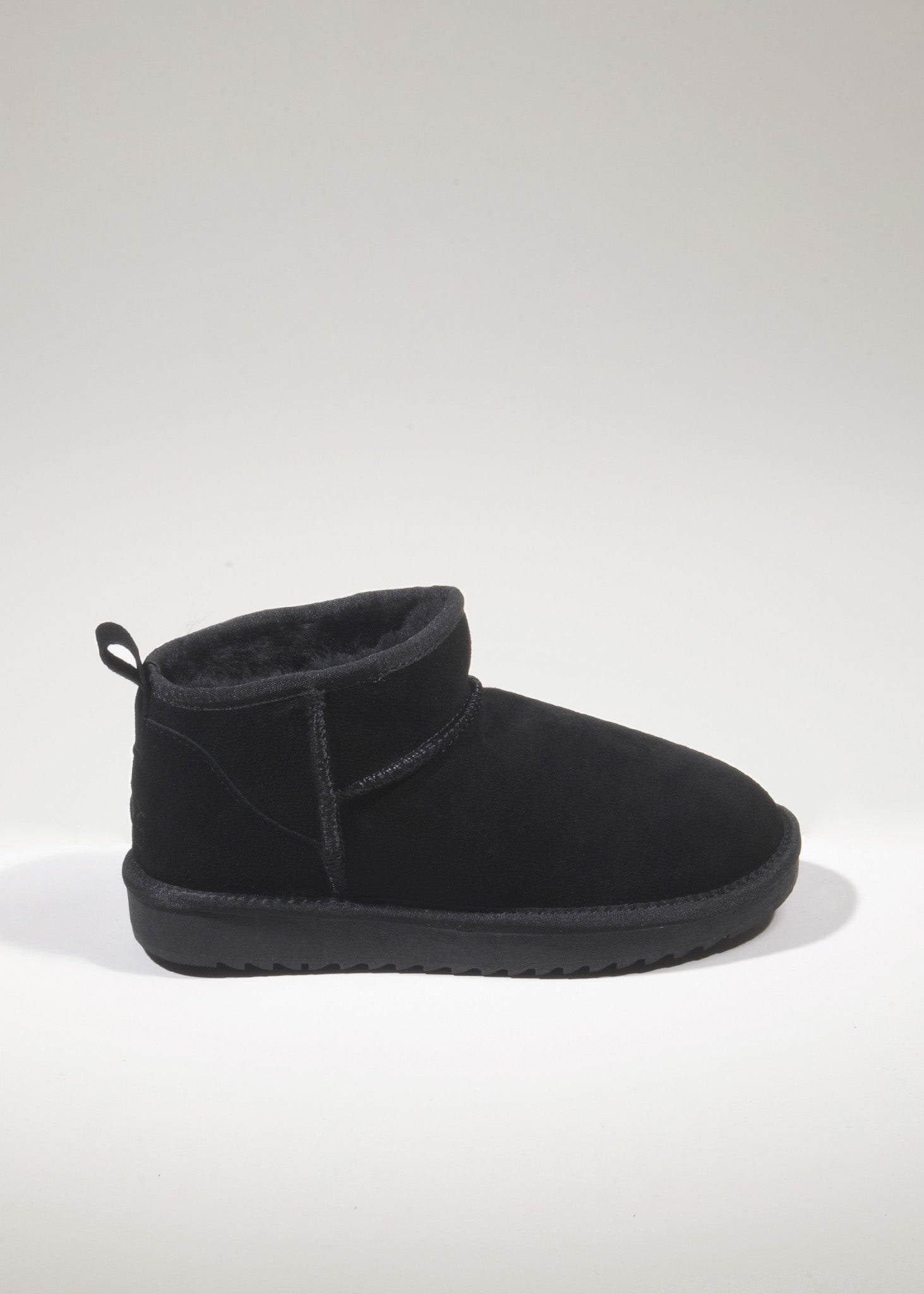 MINSK - ANKLE BOOTS BLACK VELOUR