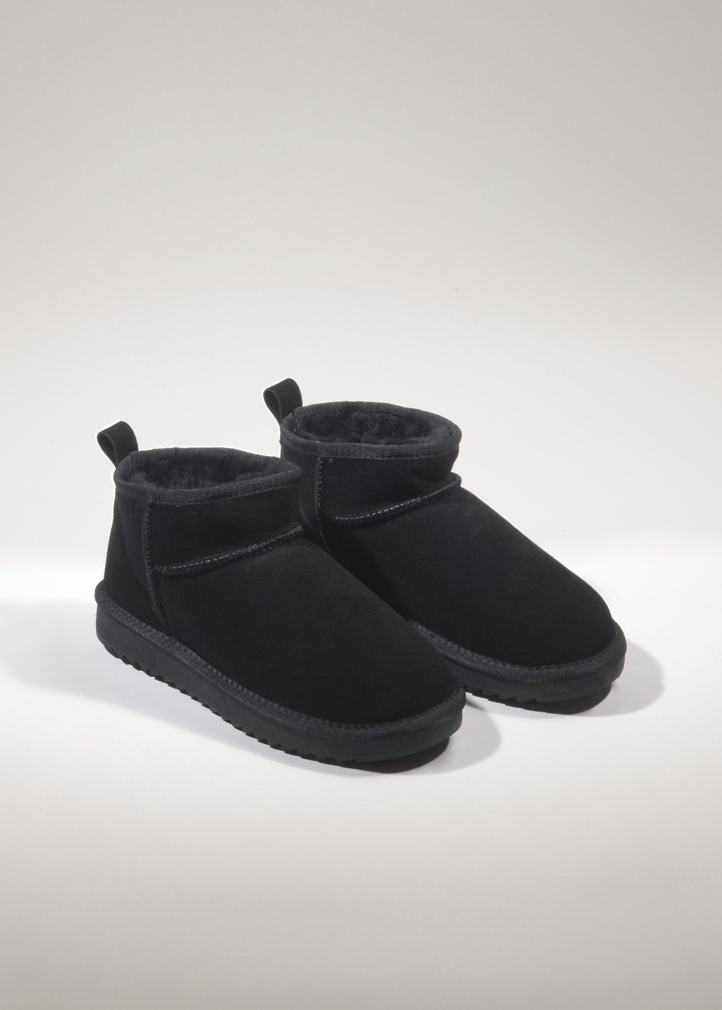 MINSK - ANKLE BOOTS BLACK VELOUR