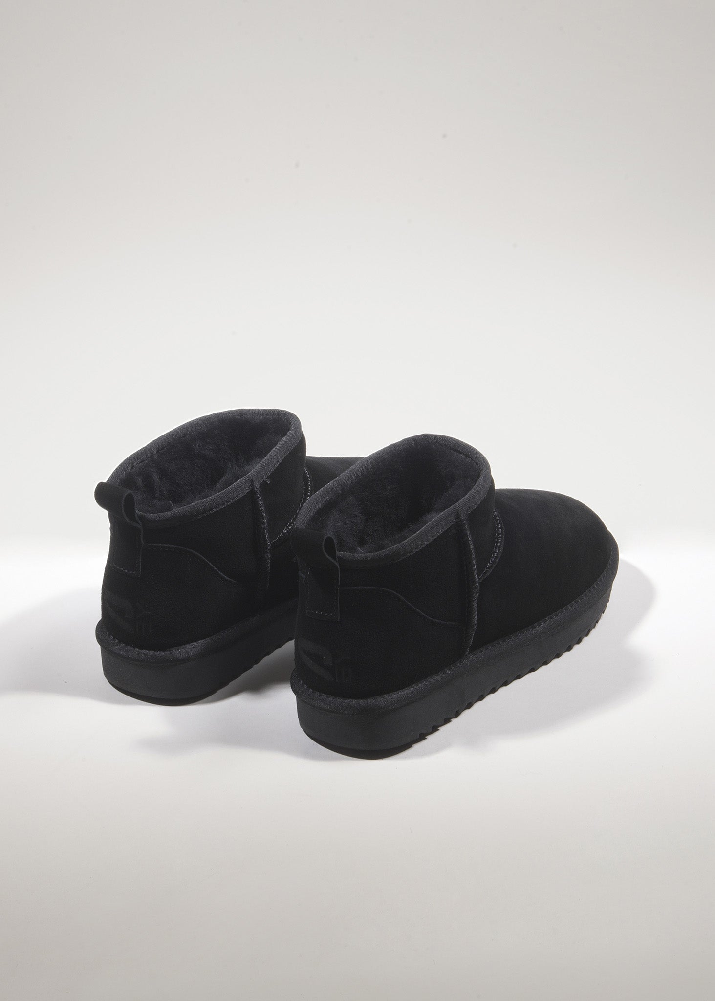 MINSK - ANKLE BOOTS BLACK VELOUR