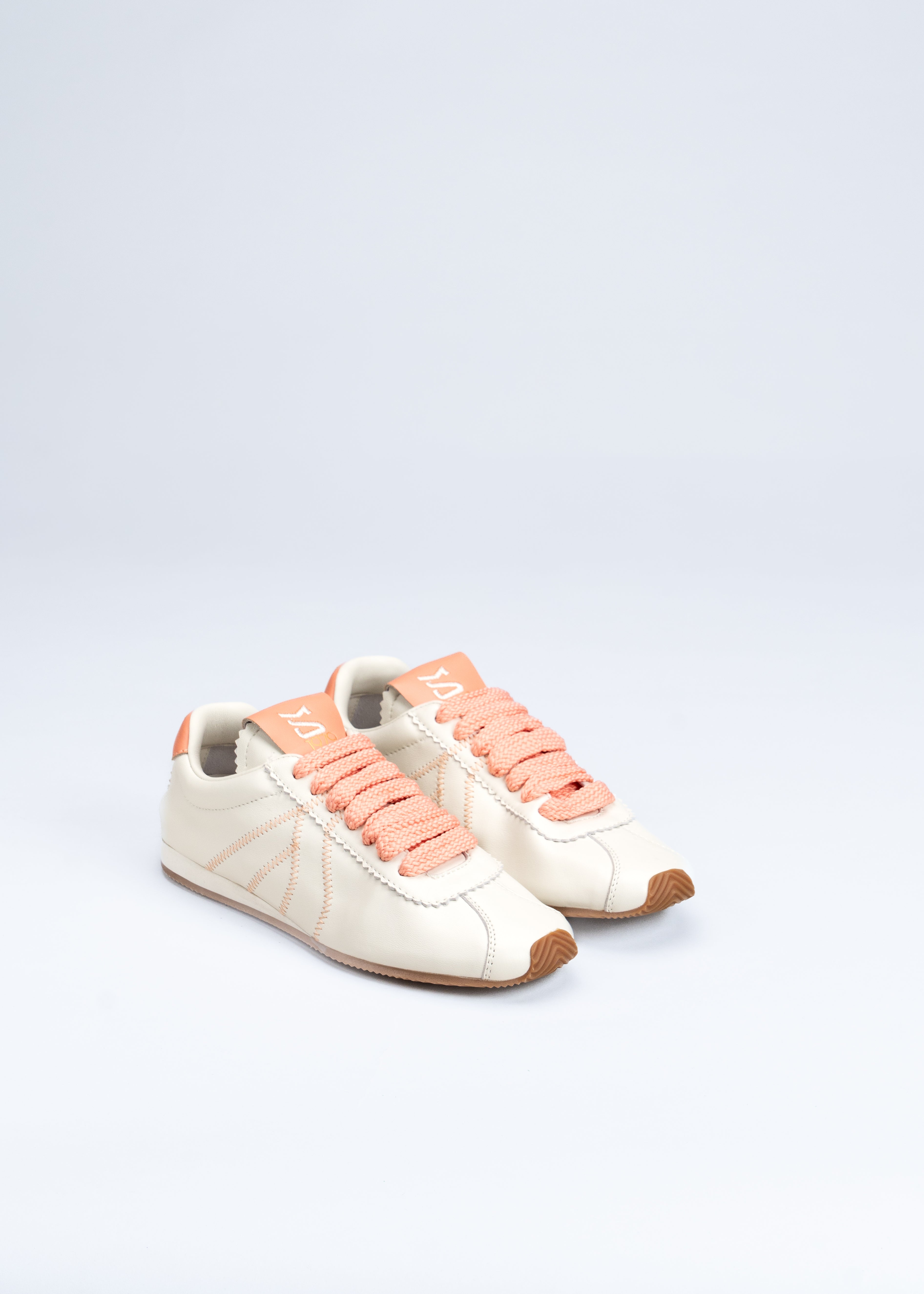 RIANNA - SNEAKER IN WHITE NAPPA WITH CORAL CONTRASTS